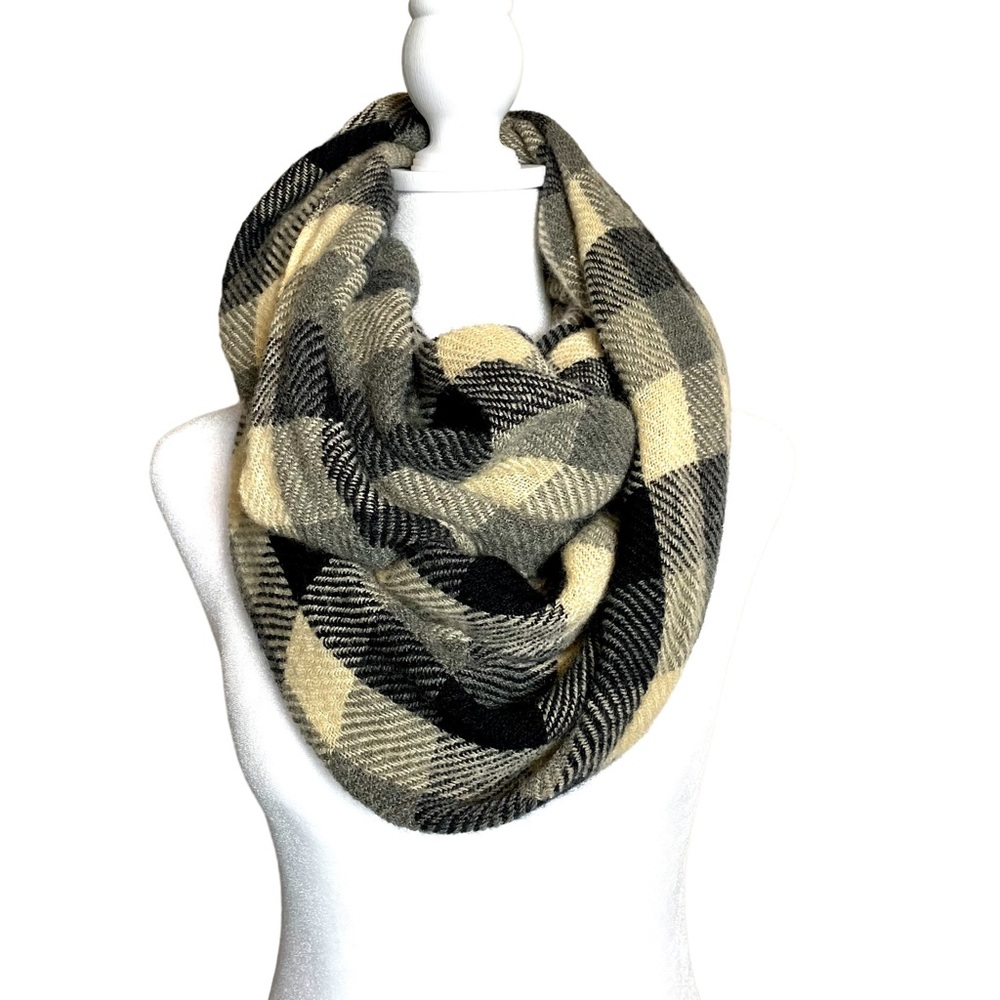 Pair of Vintage Scarves Buffalo Check & Sherpa - OS